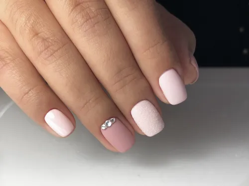 Detailed nail work by a Sublime graduate